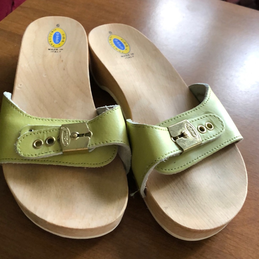 Dr. Scholl's Lime Green Leather Slide Sandals with Gold Buckles
